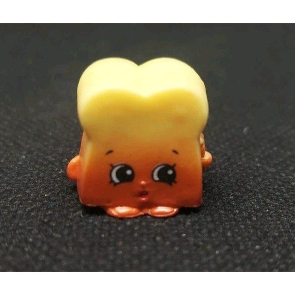 Shopkins Bread Crumbs Bakery Team #4-016 Season 4 Classic Finish